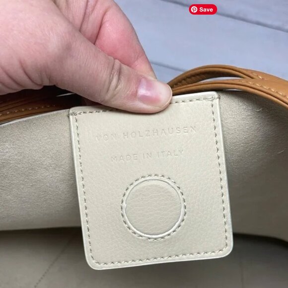 Von Holzhausen The Market Tote in Oat and Caramel - Picture 9 of 13